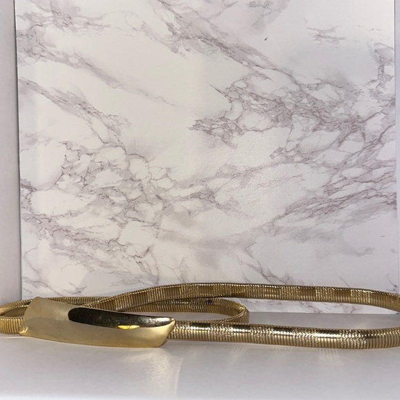 Vintage Gold Retro Serpentine Flex Belt Very Cool 32” long - Picture 1 of 4